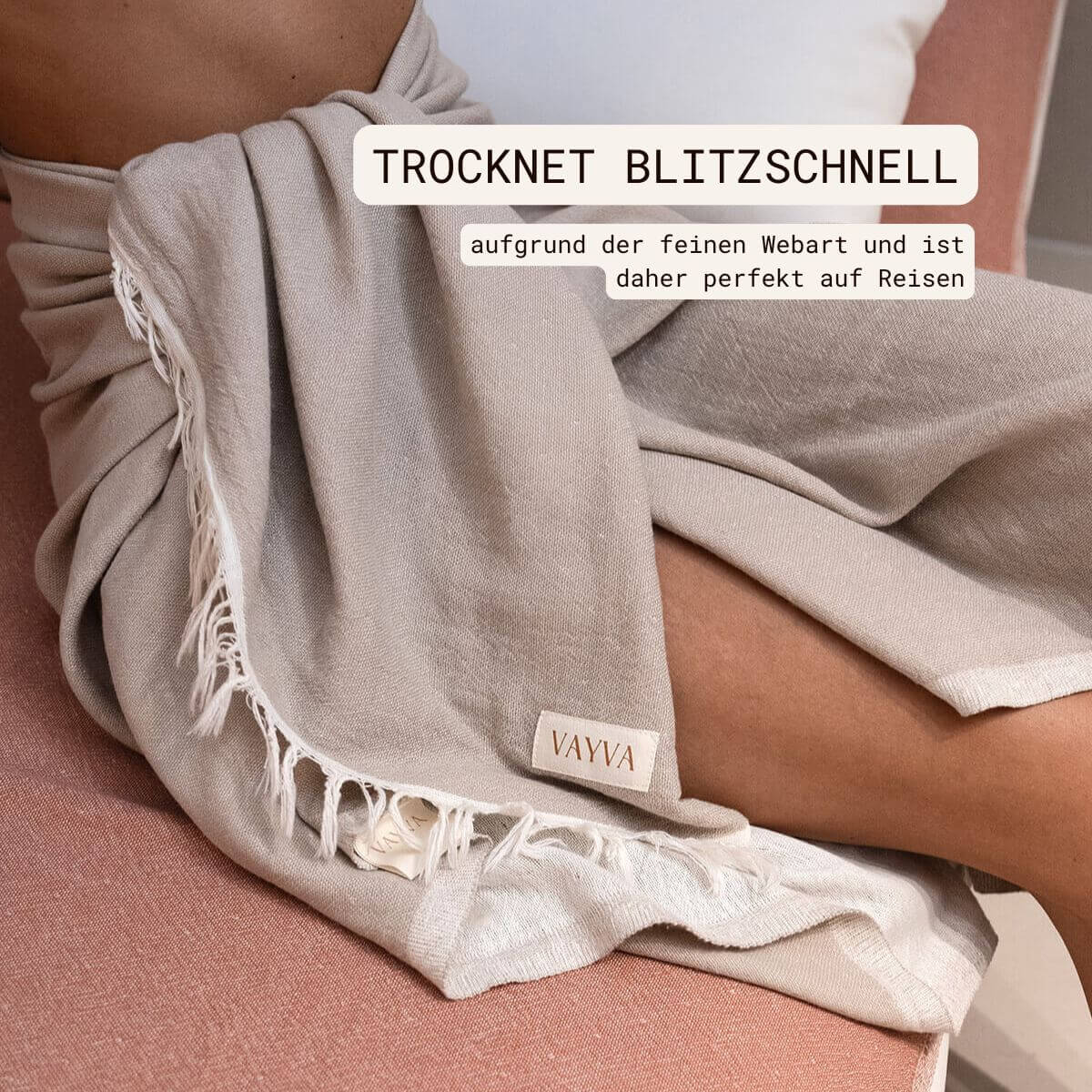 Leichtes Strandtuch (90x170 cm) aus Bambus und OEKO-TEX zertifizierter Baumwolle für Damen | Strandtuch in der Farbe Terrakotta trocknet schnell